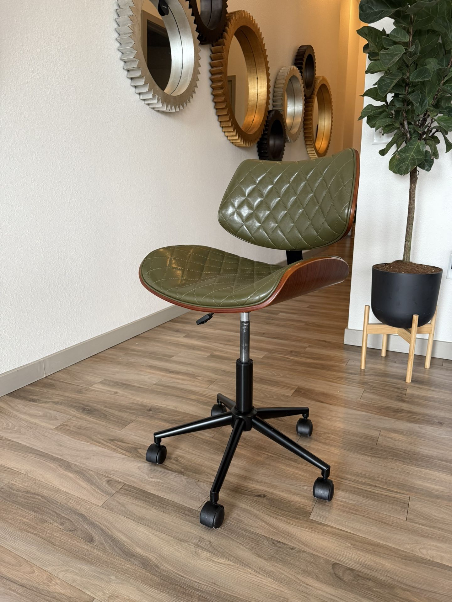 Flara Faux Leather Mid-Century Office Chair