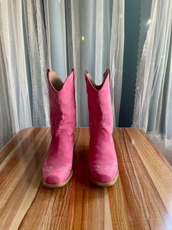 Women’s Cowgirl Boots