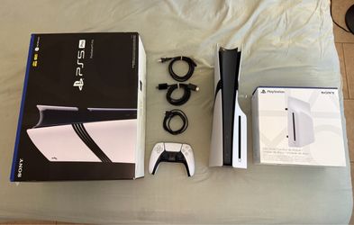 PS5 Pro 2 TB w/Disc Drive