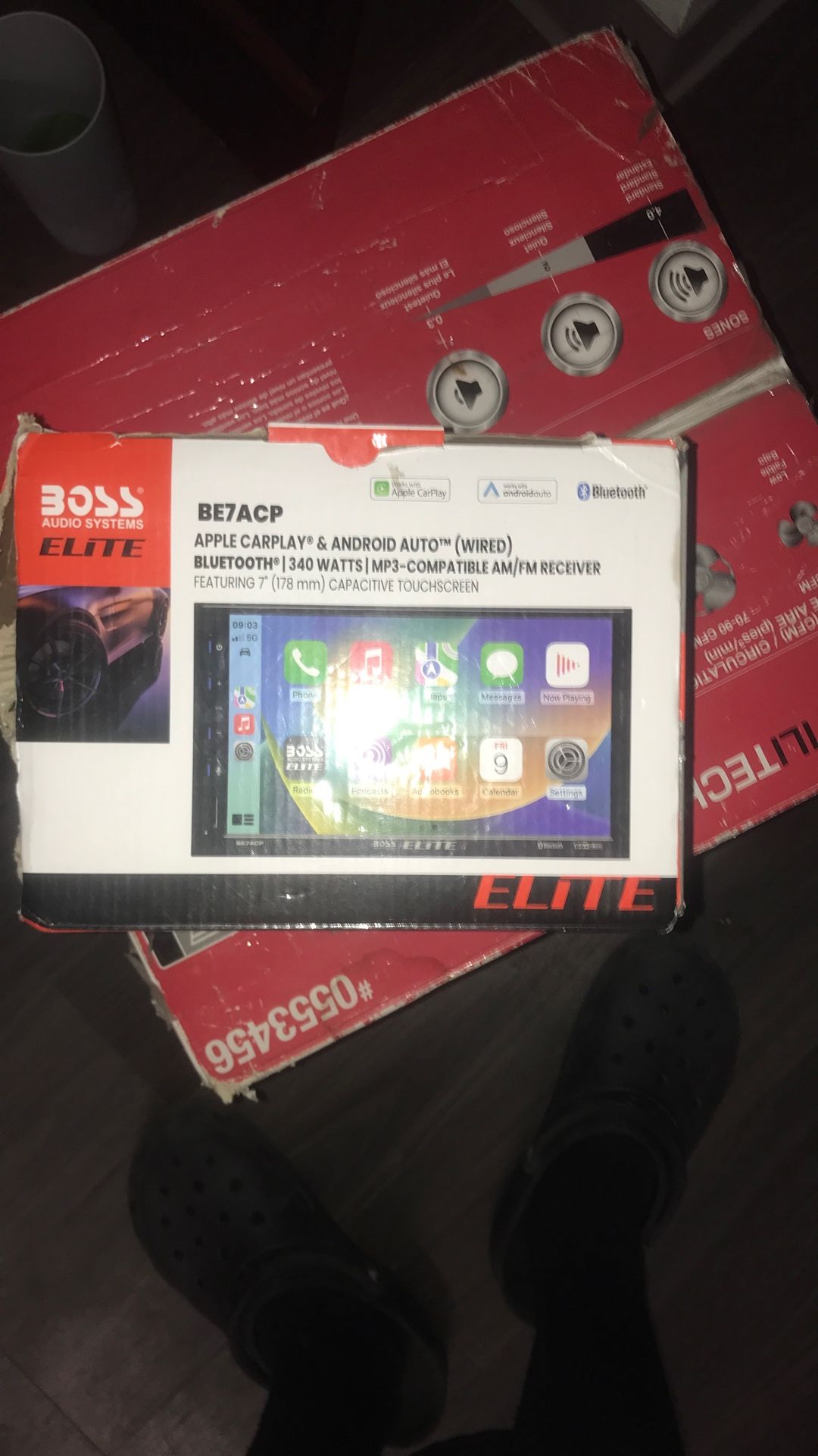Apple Carplay & Android Auto Wired Bluetooth AM\FM Receiver