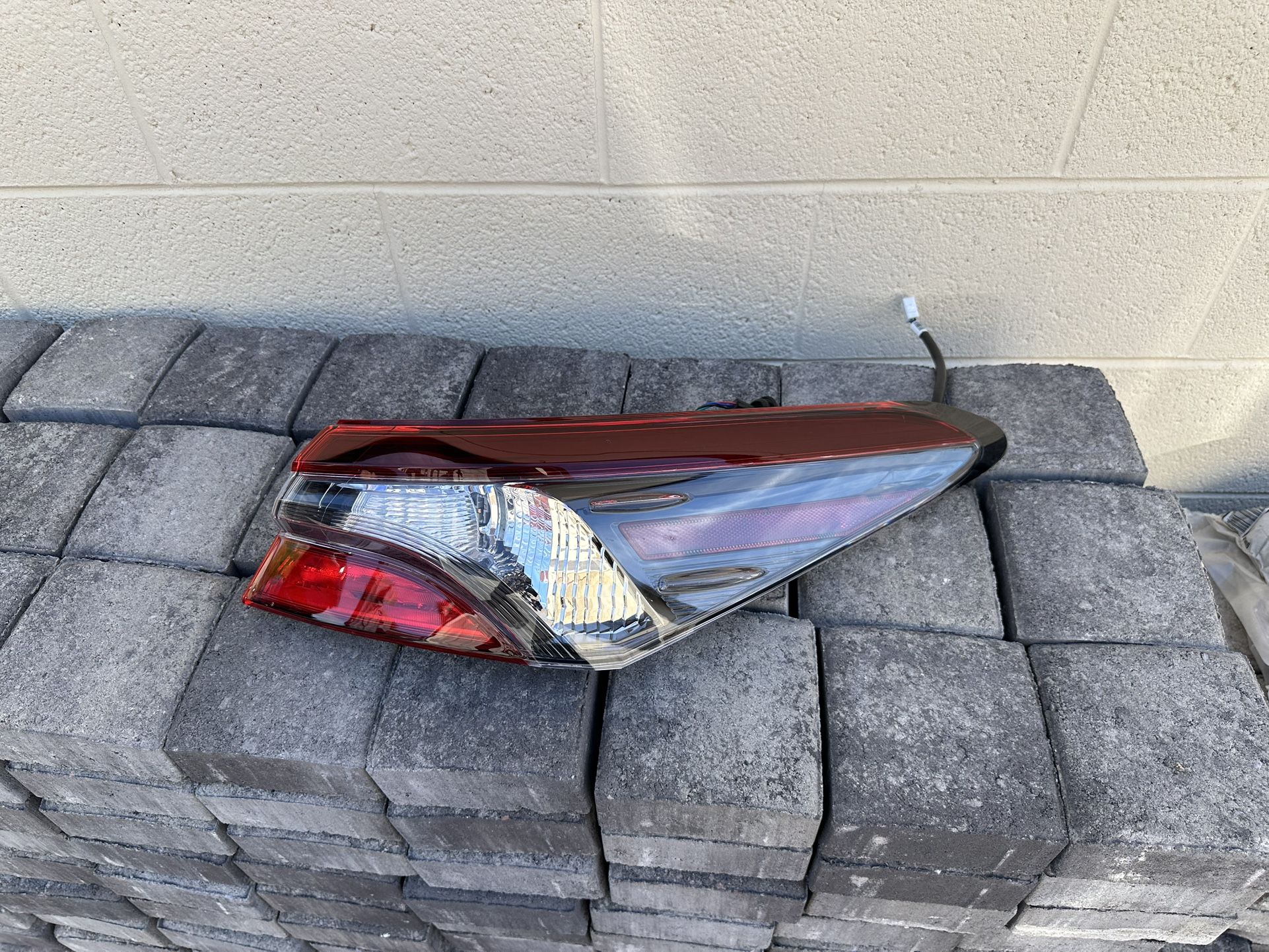 Toyota Camry Tail Light 2021 - 2023, Toyota Camry Tailight, OEM ORIGINAL TOYOYA PART, passenger side 