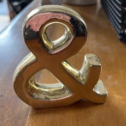 Ampersand & Figure Home Decor Paperweight 