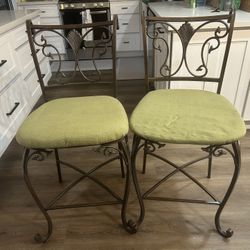 Bar Stools 