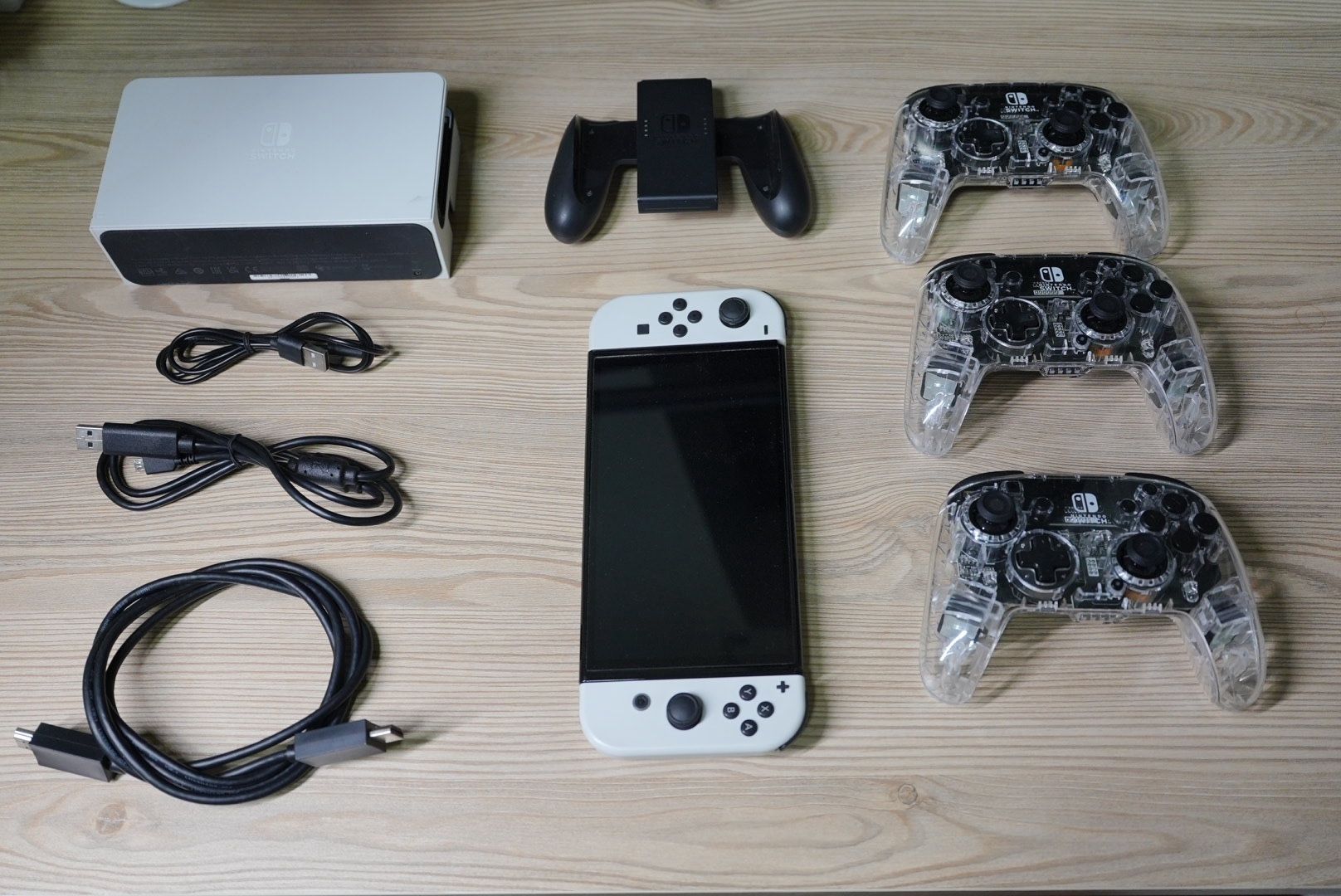 Complete Nintendo Switch OLED Bundle - White