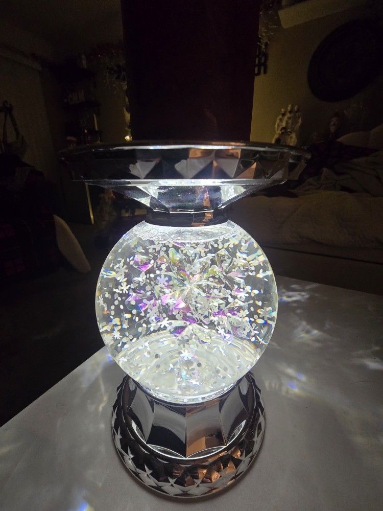 crystal snowflake winter Waterglobe 3 wick candle holder/pedestal