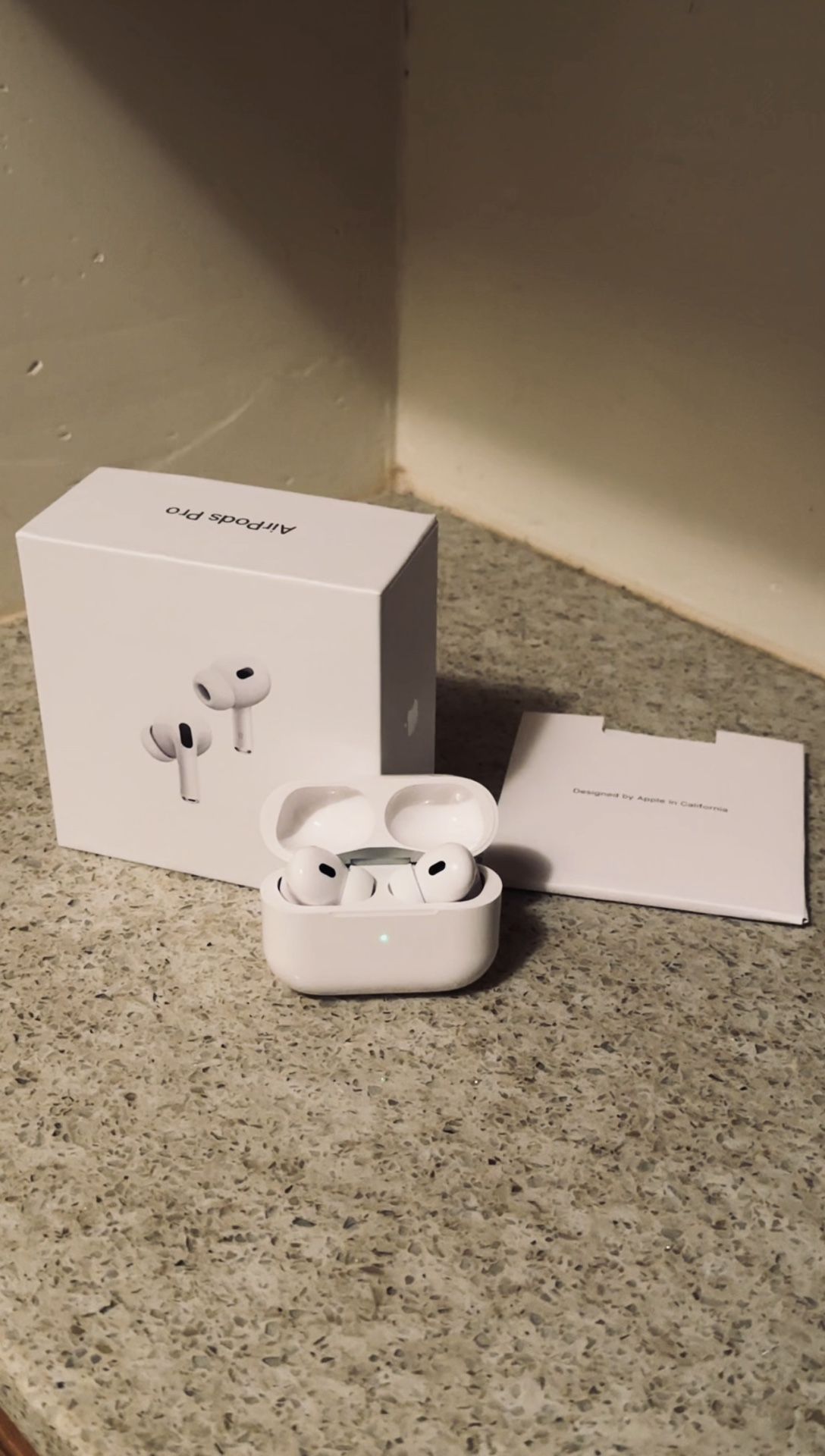 Apple AirPods 2nd Generation