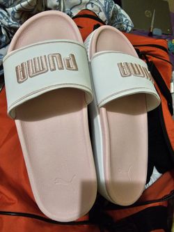 Puma Sandals Size 9 