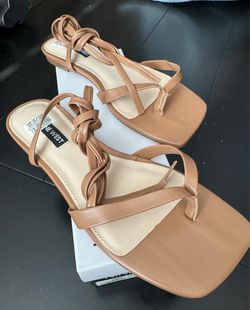 Ankle wrap sandal size 6