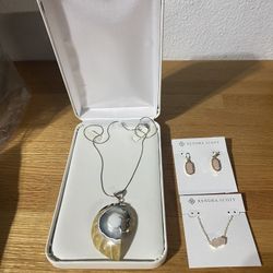 Women’s Jewelry