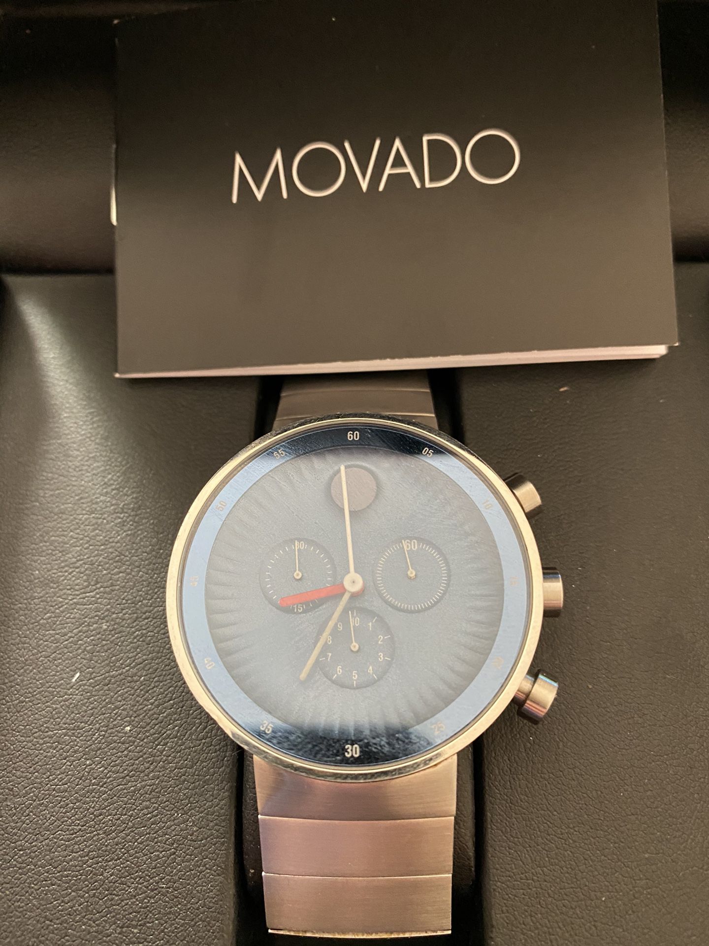 Movado men’s watch excellent shape msrp $995