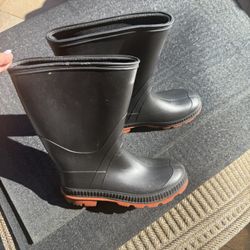 Rain Boots… New!  Youth Size 3