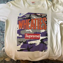 Supreme T-shirt 