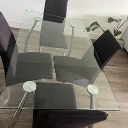 Dining Table With Chairs 