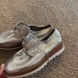 Oxford shoes