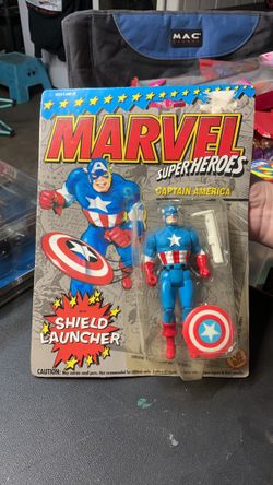 Captain America with shield launcher marvel toy biz 1993 vintage