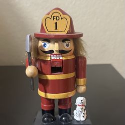 Nutcracker Fireman 