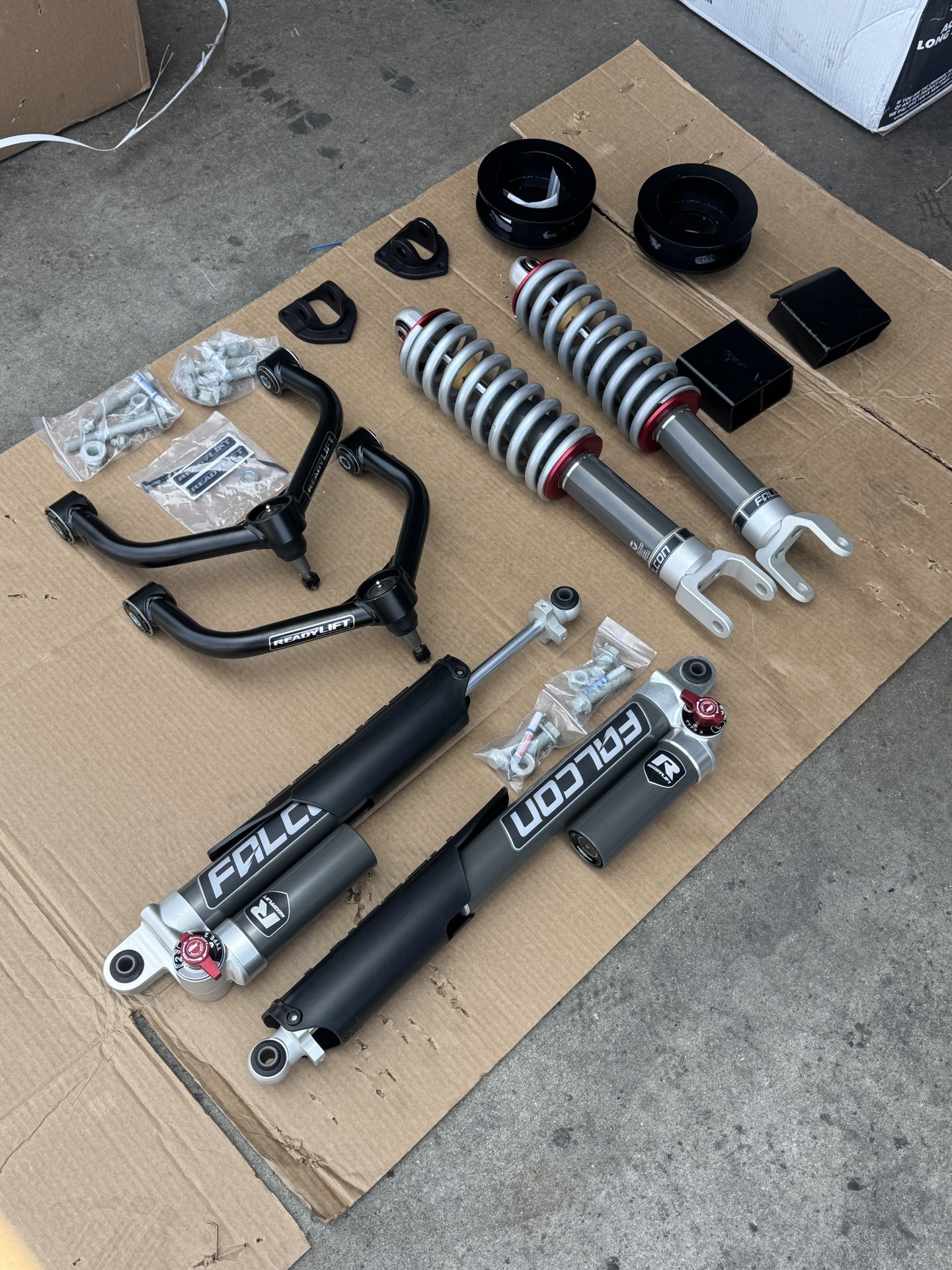 Readylift 3.5 SST Kit With Falcon Shocks For 19+ Ram 1500