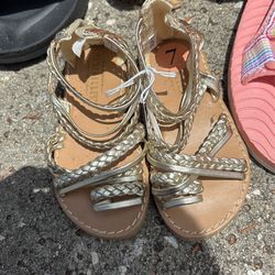 7C Sandals