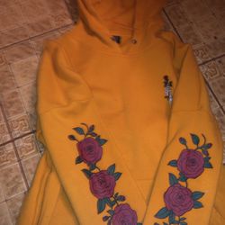 Skull heart yellow hoodie