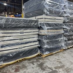 Mattress R Us Blowout 