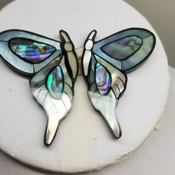 MONUMENTAL ABALONE SHELL BUTTERFLY 🦋 