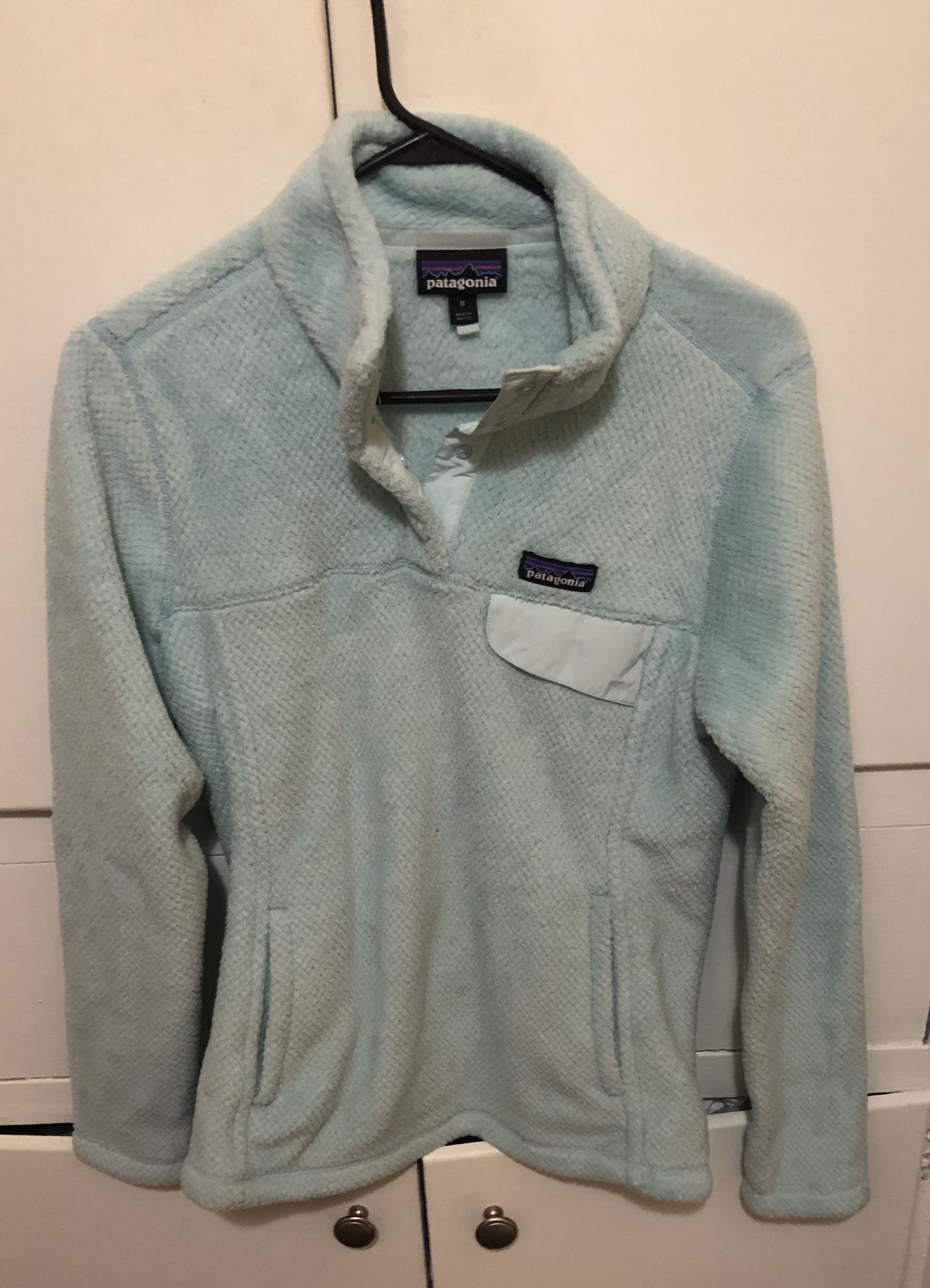 Patagonia Womens Size Medium Sweater