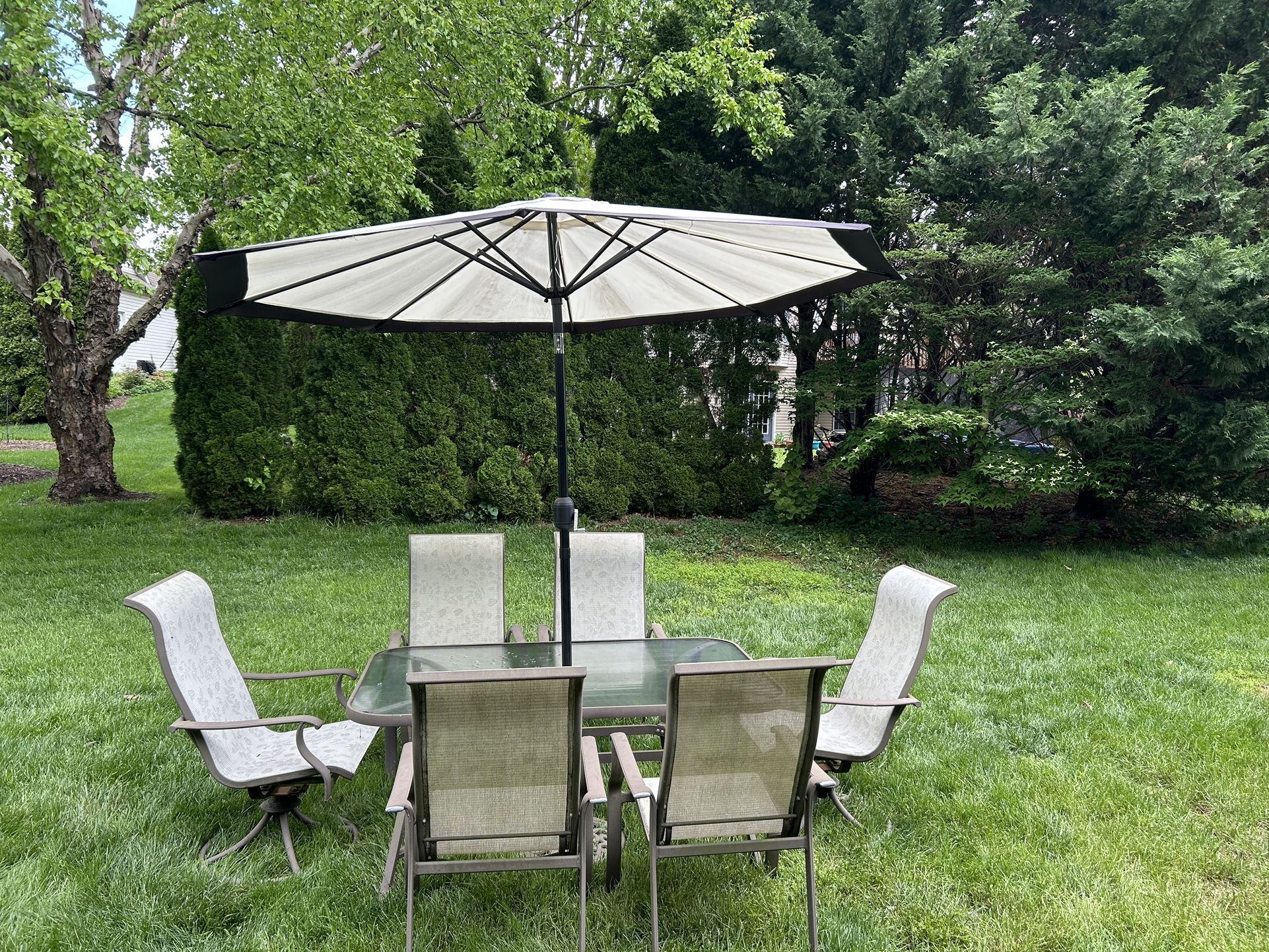 Patio Dining Table Set With Umbrella