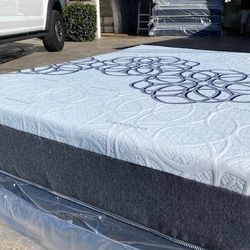 Full Organic Hybrid Cool Gel Memory Foam Mattress! 