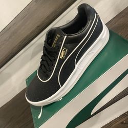 Brand New PUMA Size 7.5 $75