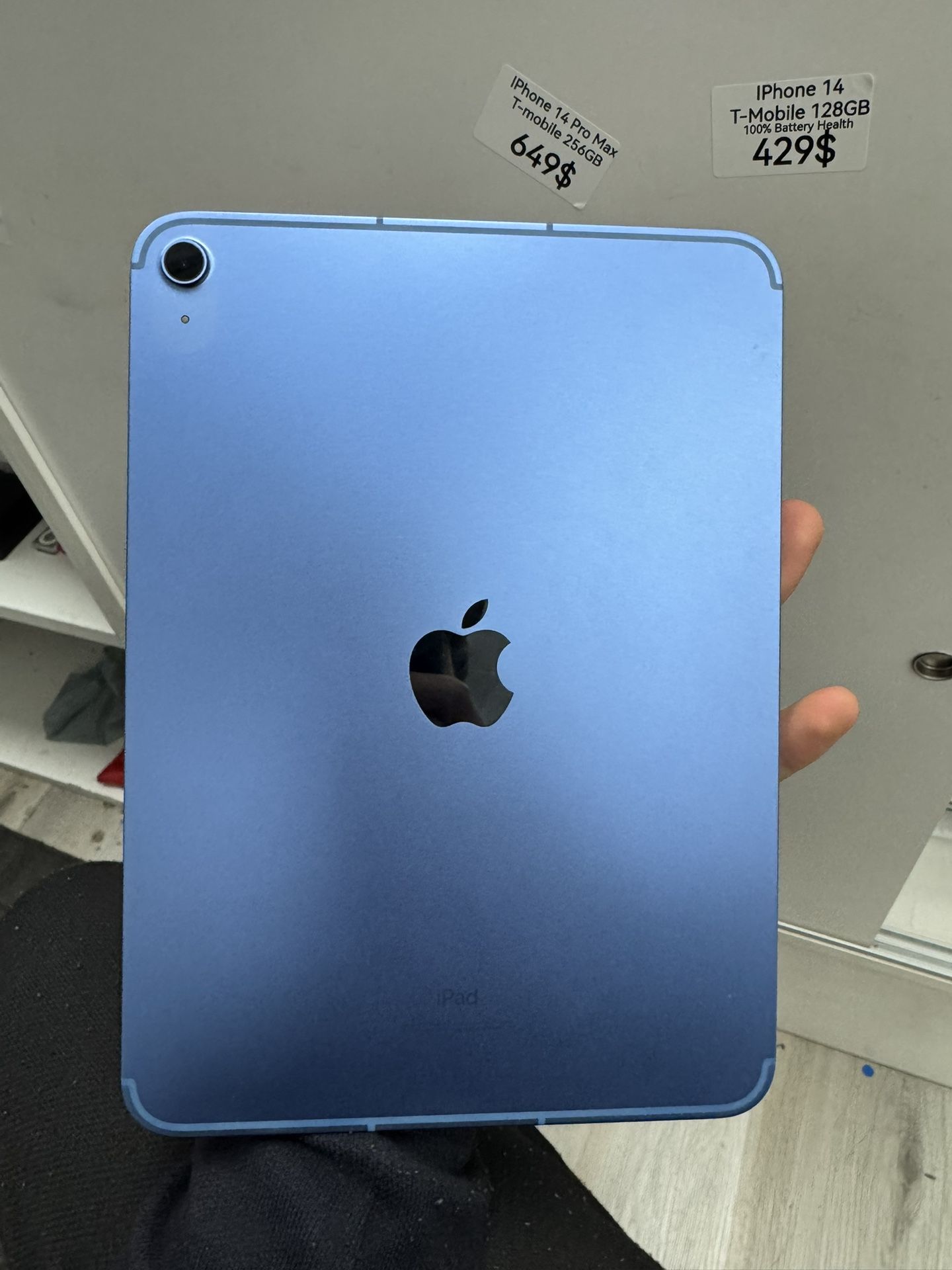 Ipad 10th Gen Unlocked 64GB Wifi+LTE Blue