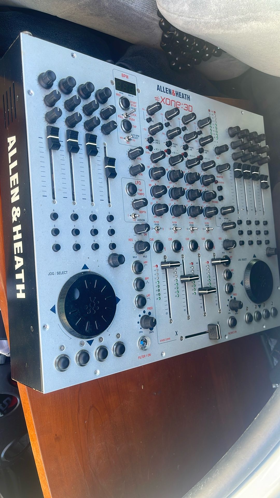 XONE:3D Allen & Heath midi/hardware