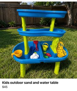 new sand and water table for kids