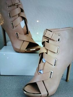 High heels with plataform