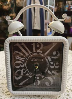 Distressed World Clock with ball feet