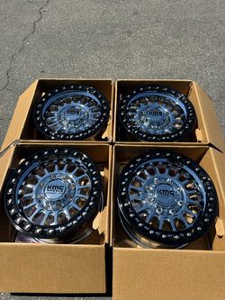 KMC KM552 IMS Wheels Triple Chrome Plated With Gloss Black Rings 18x9 8x170 ET 0