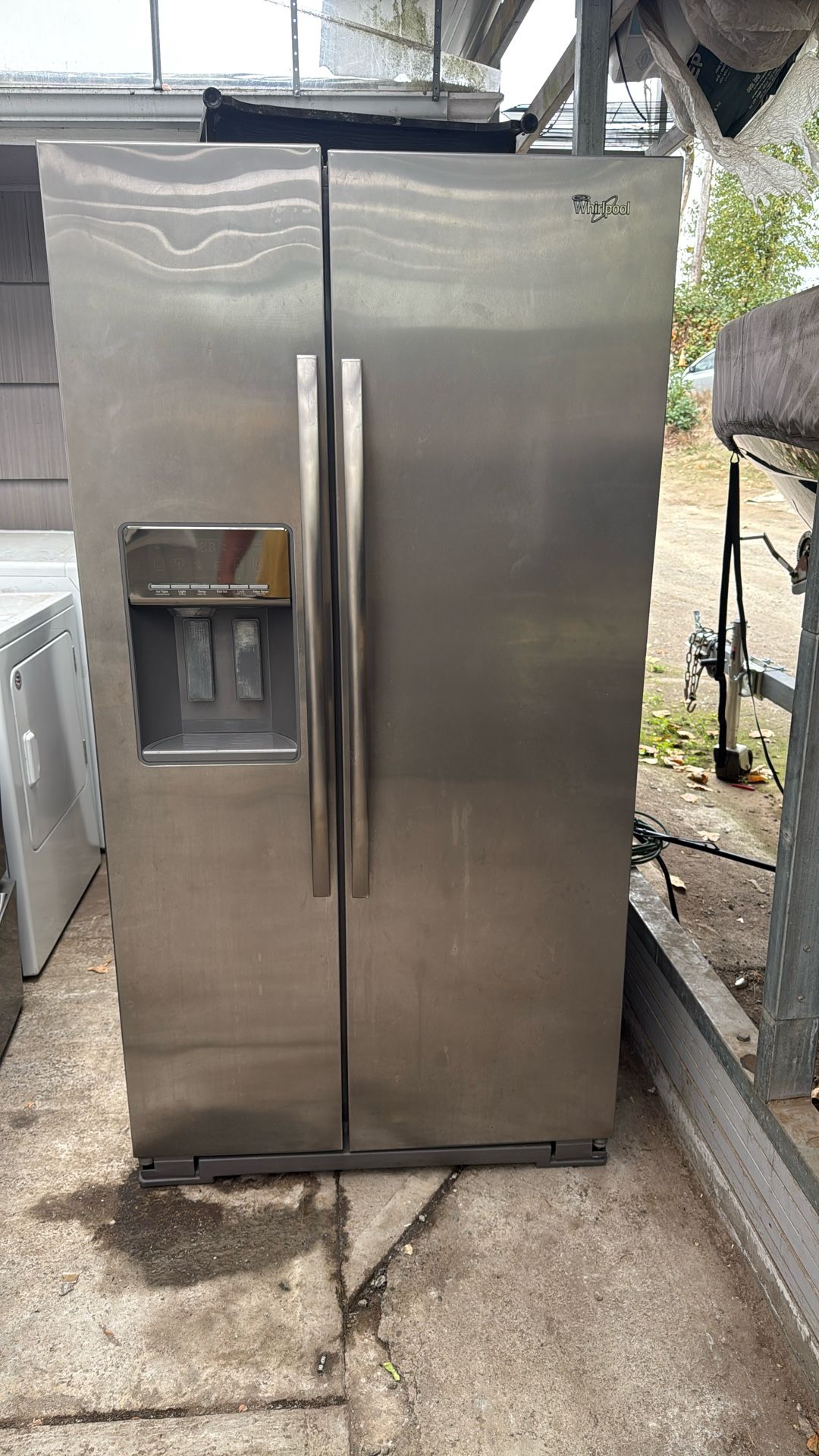 Refrigerator Whirlpool 