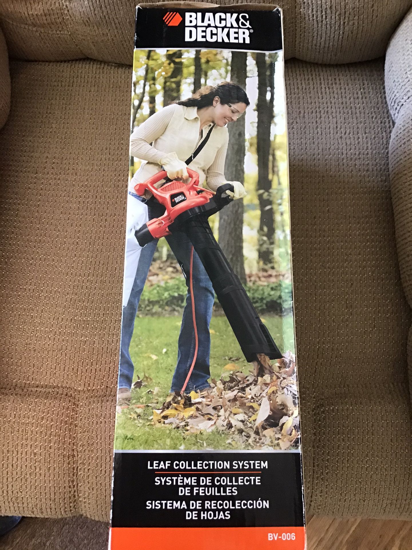 Black and decker leaf collection system new in box $15