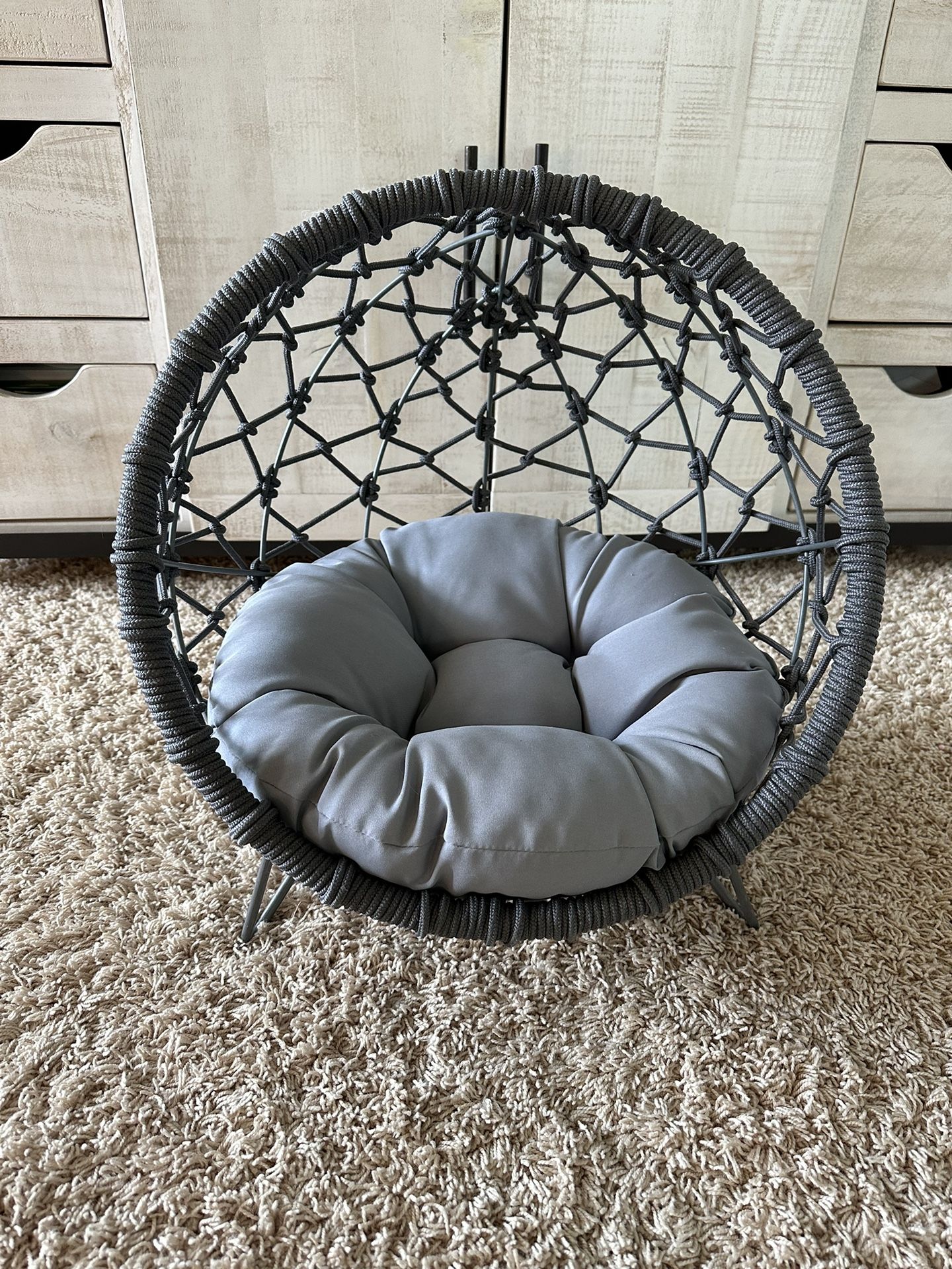 Pet Bed, Like New