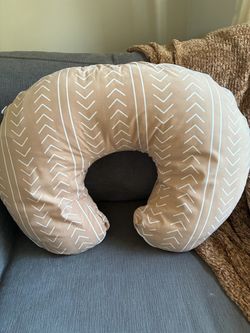 Nursing Pillow with Cover