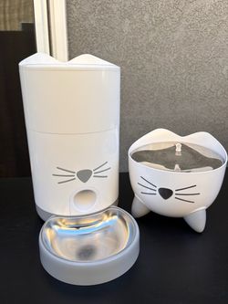 • Catit PIXI Smart Cat Feeder + Stainless Steel Water Fountain Shell Set