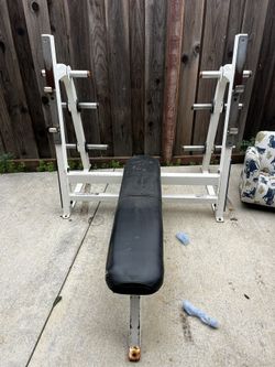Flat Bench Press