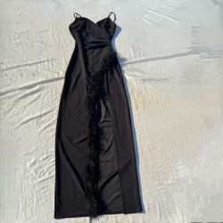 Emerald Sundae Black Slited Maxi Prom Dress