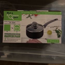 Brand New 2 Quart Saucepan (not A Square Pan)