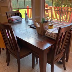 Dining Table With 4 Chairs 