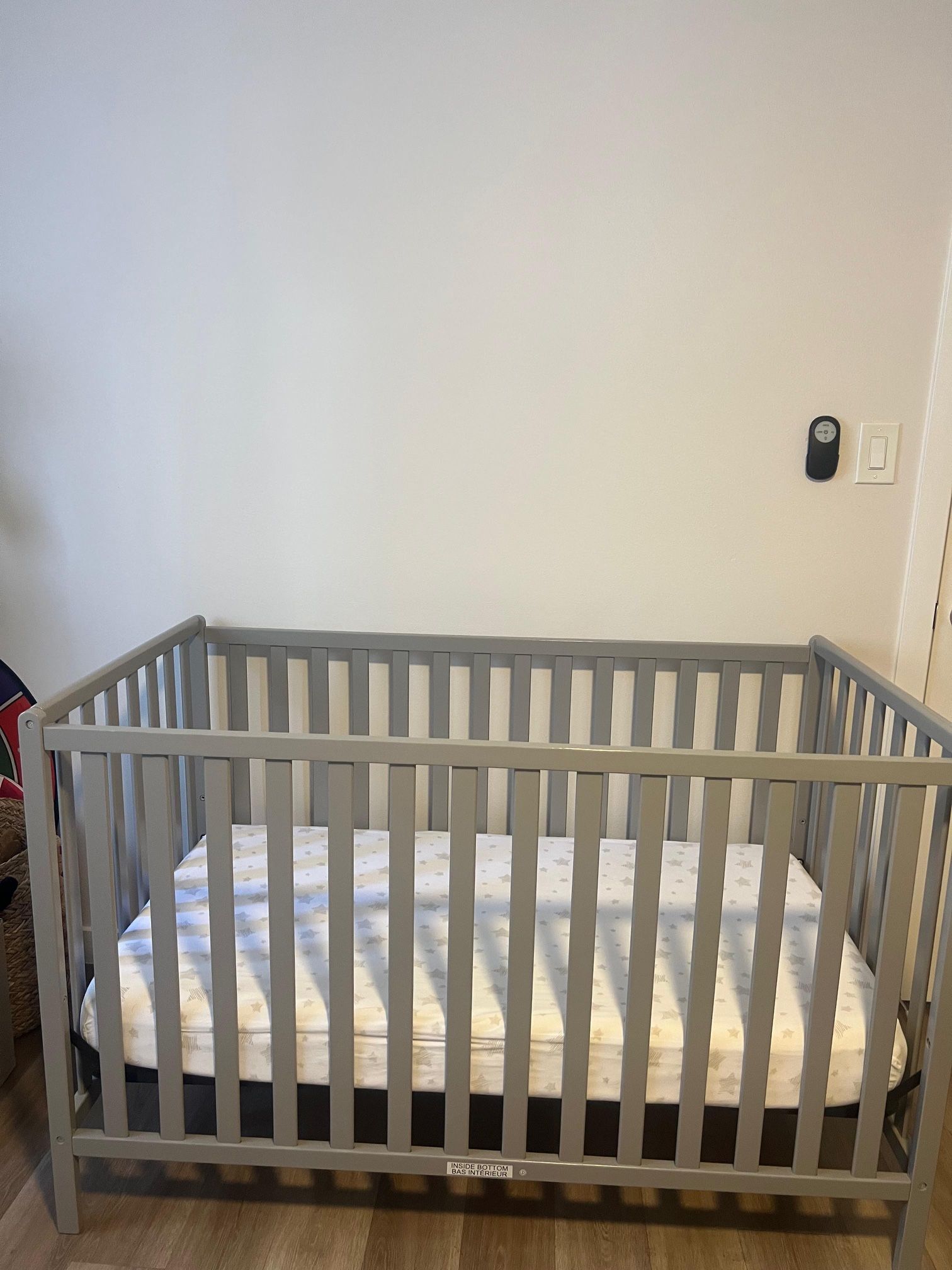 Baby crib