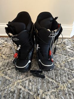 Burton Snowboard Boots Size 6 US
