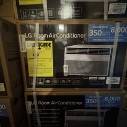 8,000 BTU 115V Window Air Conditioner Cools 350 Sq. Ft. with Remote and Dehumidifier in White