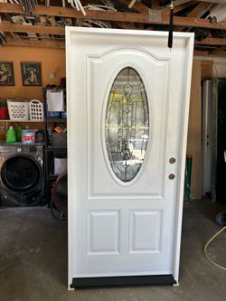 New front door 36” fiberglass with beautiful glass