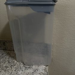 Cereal Container 