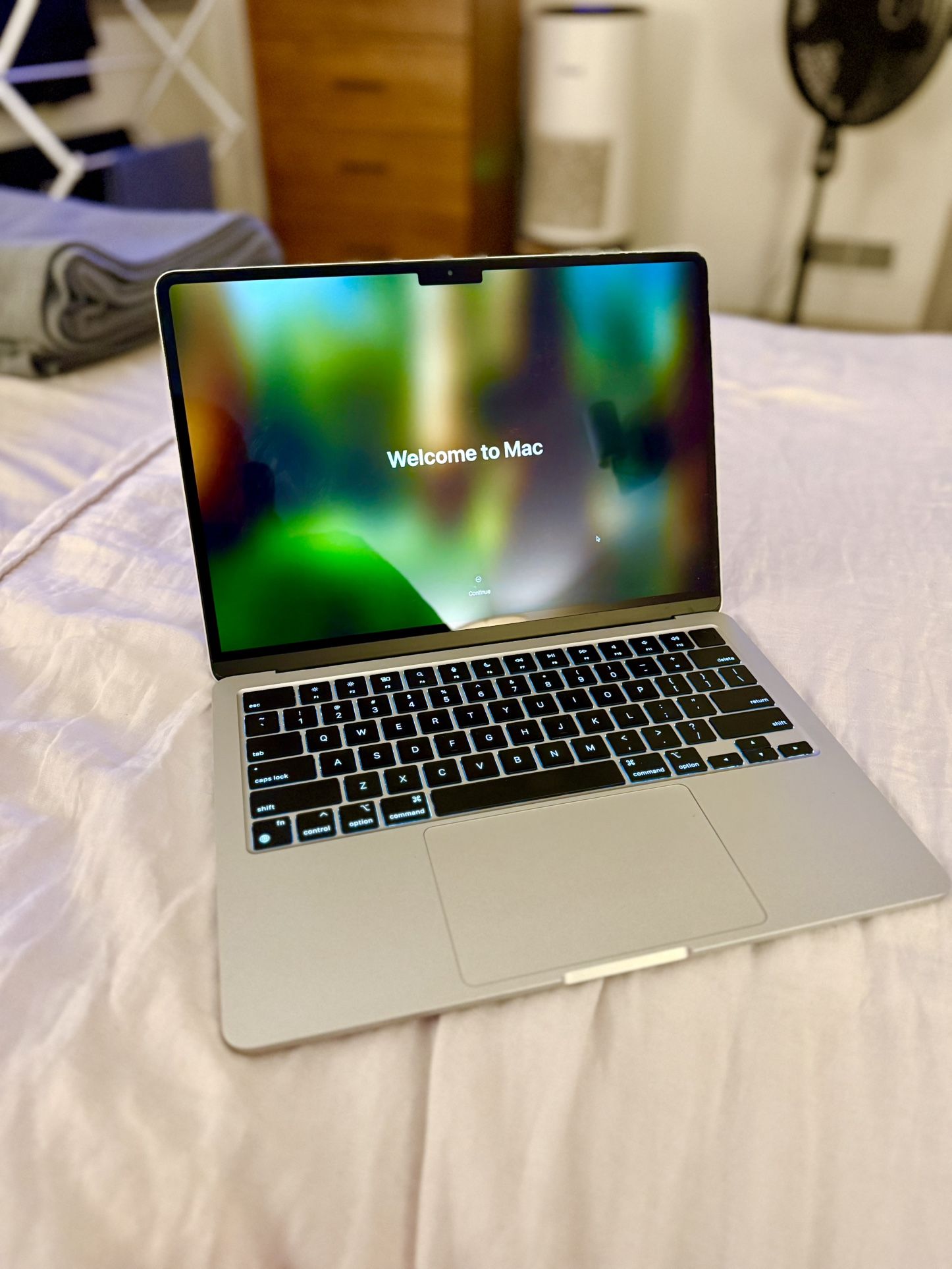 MacBook Air M2 8GB/512GB w/ AppleCare Plus